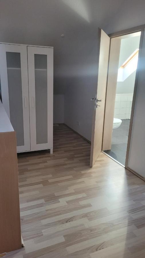 Apartamento Schöne Maisonette Düren Düren - Eifel Exterior foto